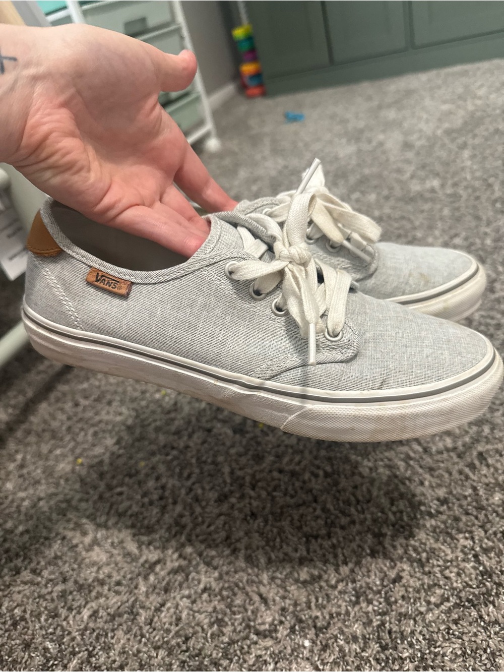 Women’s Vans Light Gray Canvas Low-Top Sneakers with Brown Heel Tab size 8.5